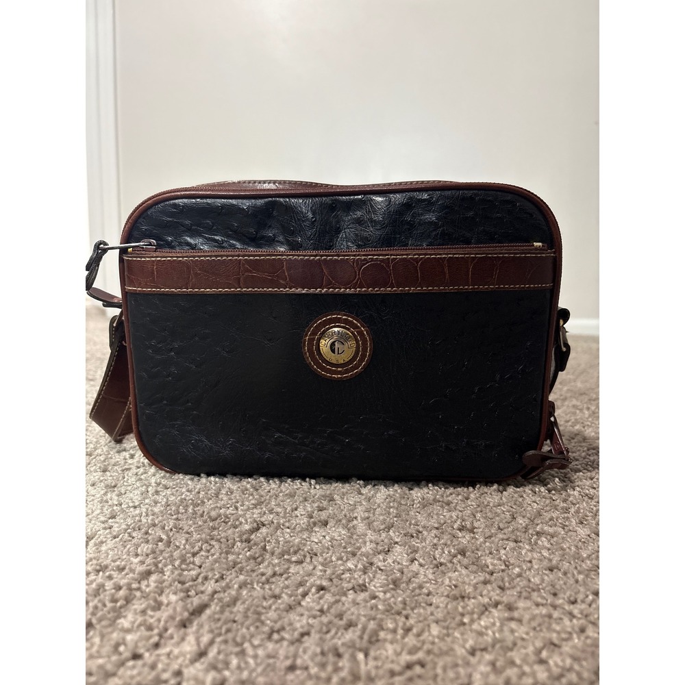 Carryland USA Crossbody Bag Black Brown Ostrich Croc Embossed Camera Bag Vintage